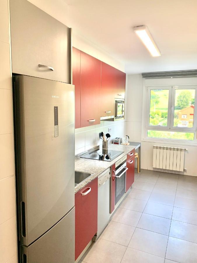 Appartamento Casa Ferreiros. Parking Y Wifi Incluidos! Gijón Esterno foto
