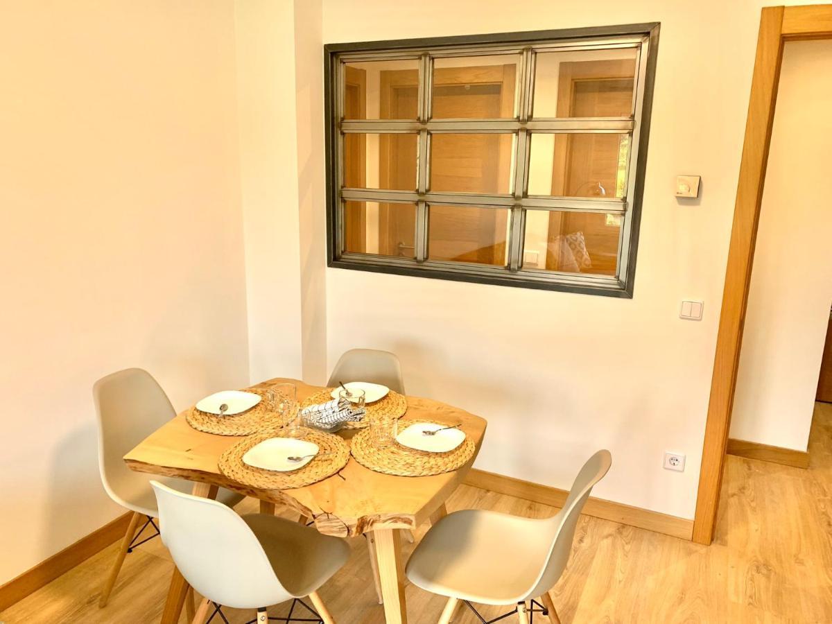 Appartamento Casa Ferreiros. Parking Y Wifi Incluidos! Gijón Esterno foto